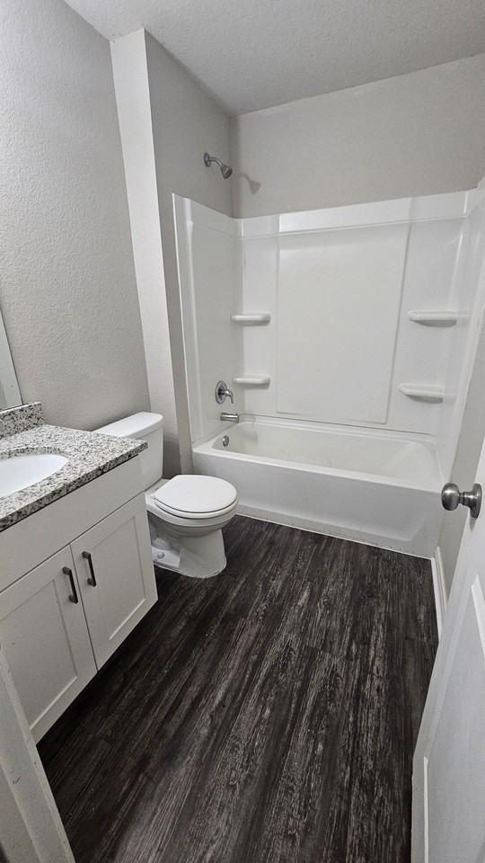 14190 Green Wing Cir - Photo 7 of 9