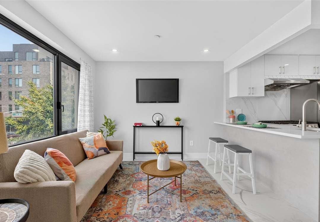 643 5th Ave #6B - Photo 6 of 11