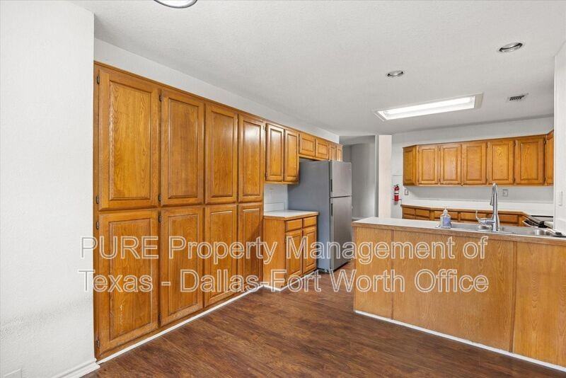 3905 Frisco Cir - Photo 6 of 13