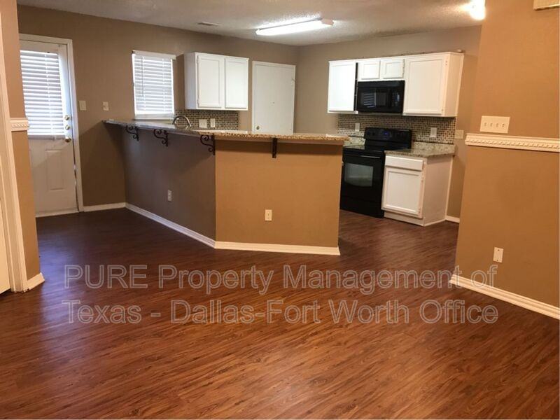 6004 Meadowside Trl - Photo 2 of 14