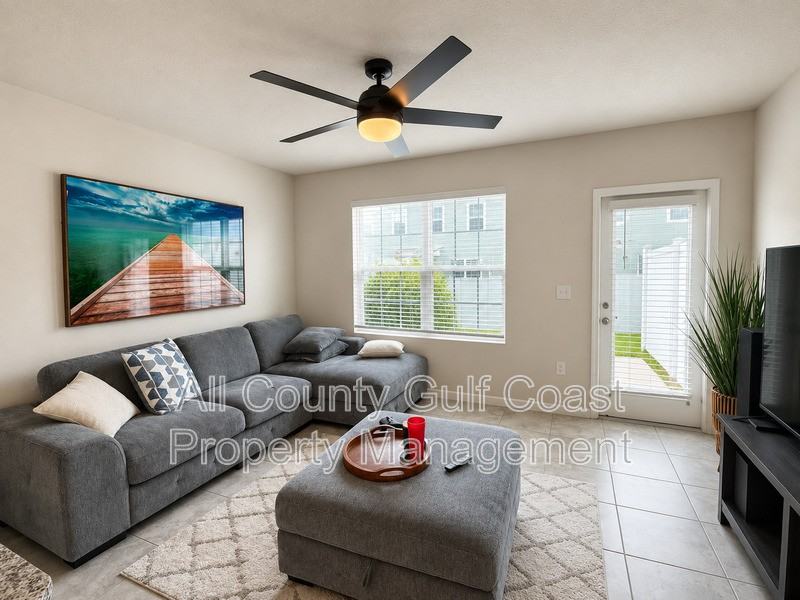 14273 Crimson Ave - Photo 3 of 21