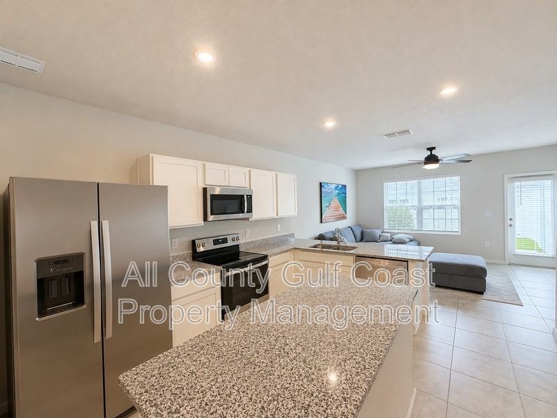 14273 Crimson Ave - Photo 5 of 21