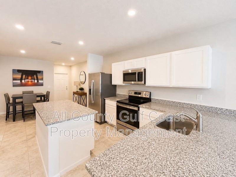 14273 Crimson Ave - Photo 6 of 21