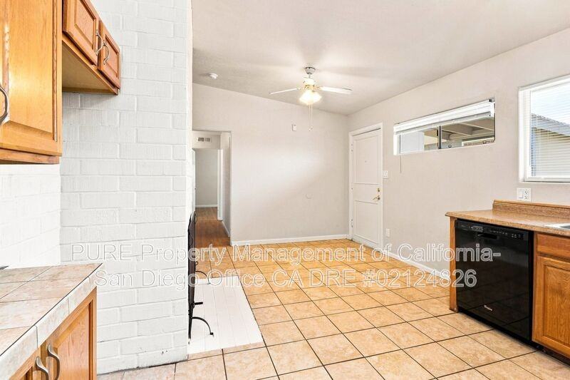 1066 Cuyamaca Ave - Photo 7 of 31