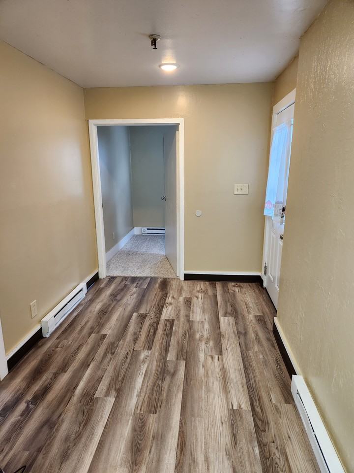 26 N Hartford Ave #D - Photo 2 of 10