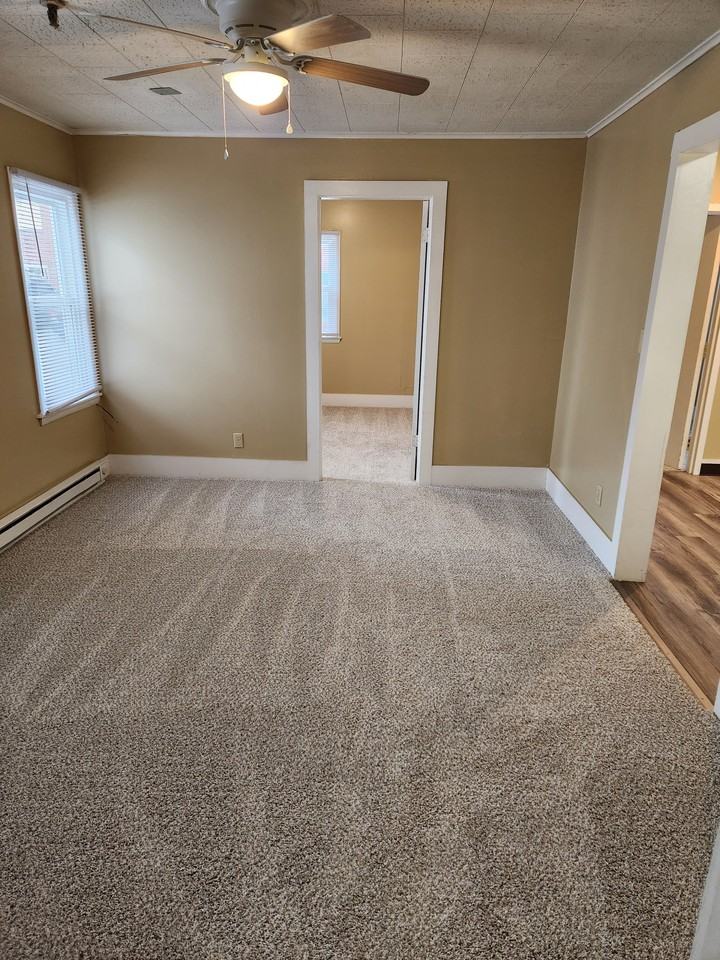 26 N Hartford Ave #D - Photo 3 of 10