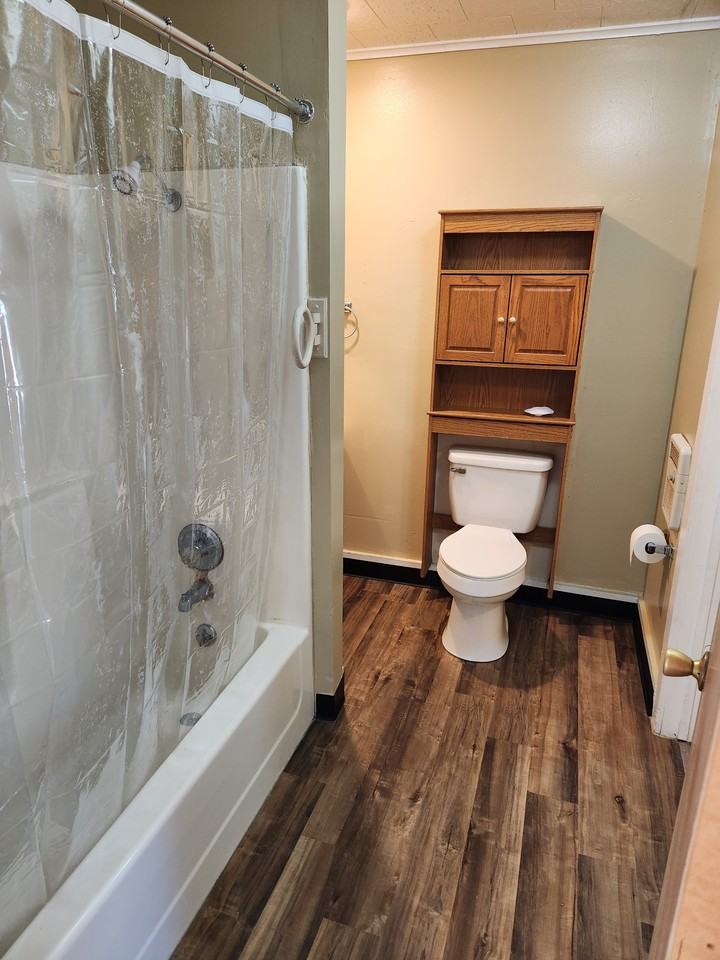 26 N Hartford Ave #D - Photo 7 of 10