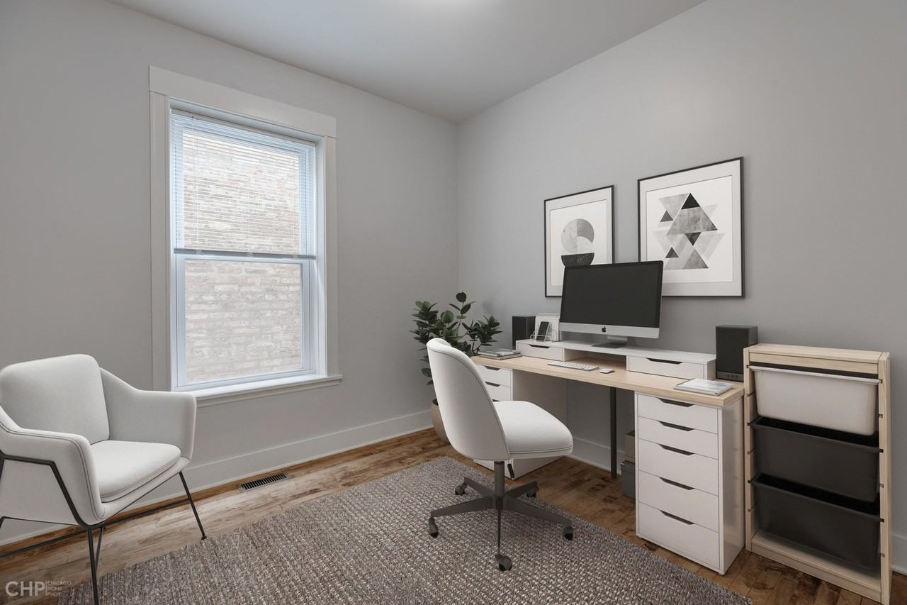 1604 W Waveland Ave #1 - Photo 3 of 8