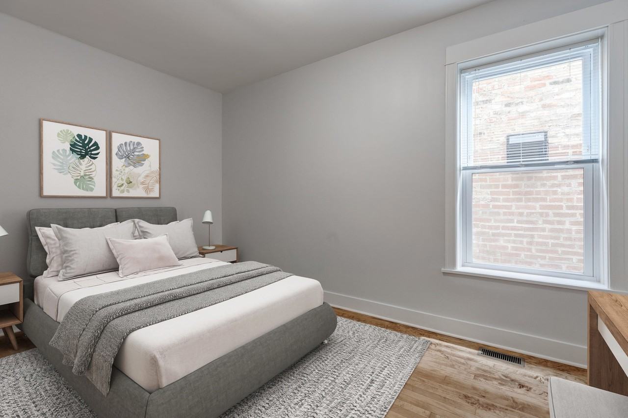 1604 W Waveland Ave #1 - Photo 4 of 8
