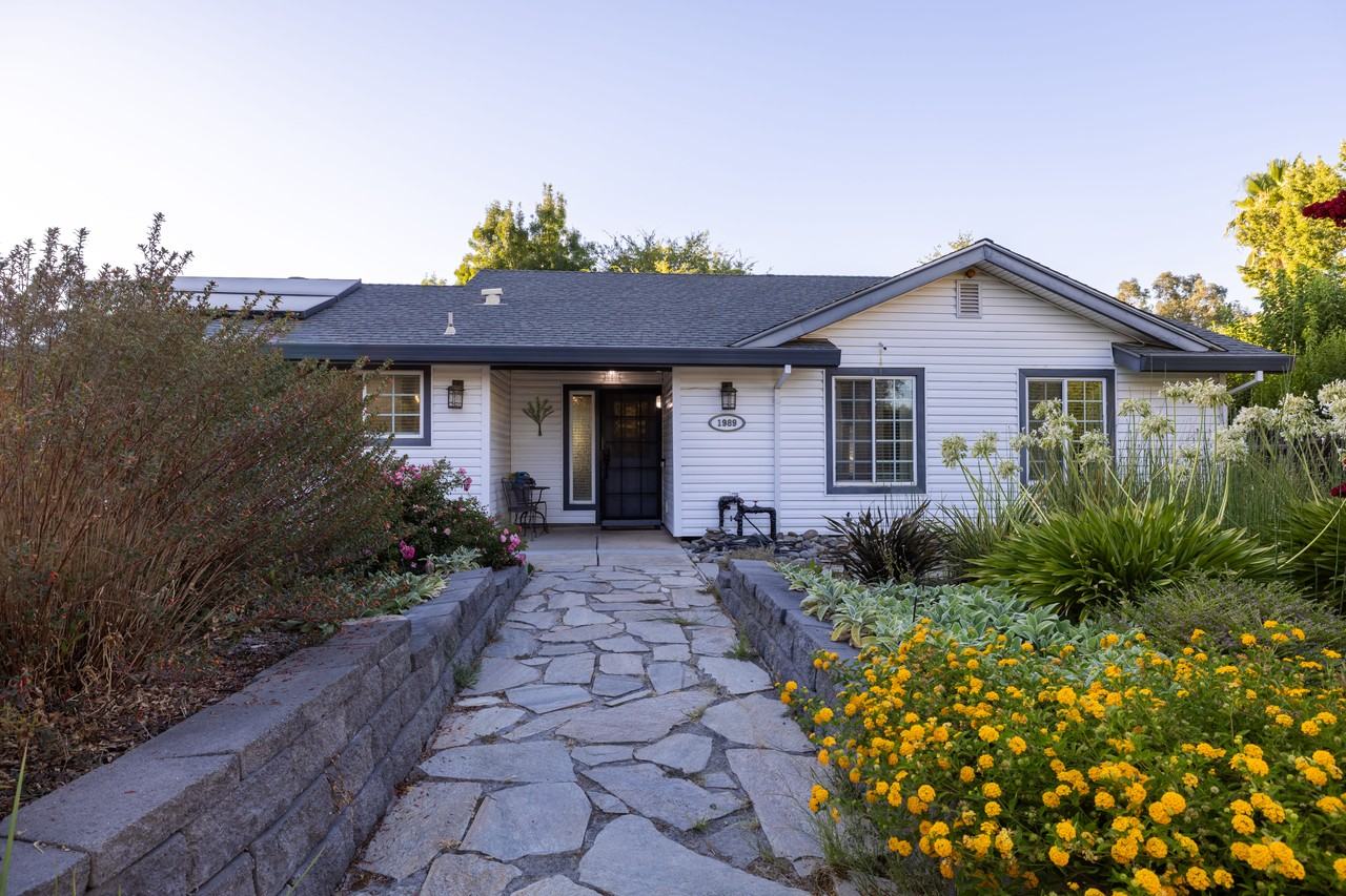 1989 Claimstake Ct #NA - Photo 2 of 20