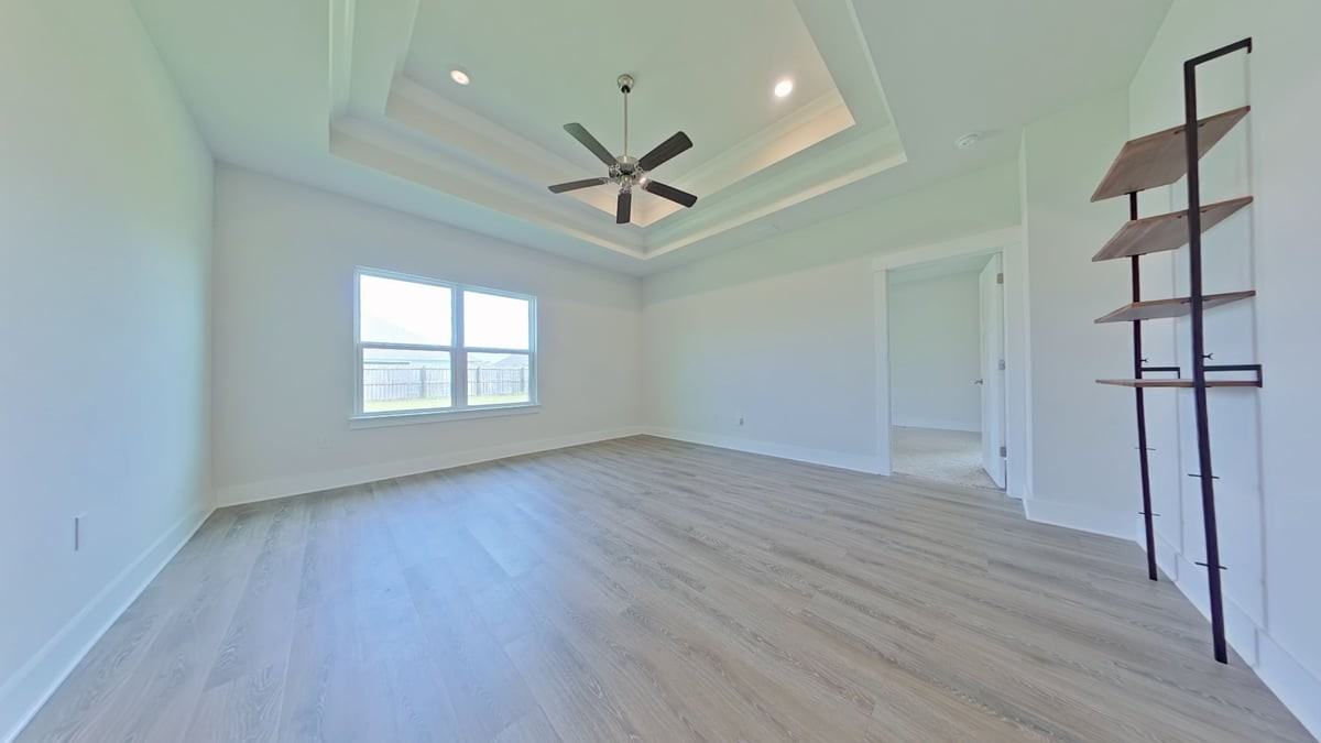 6178 Jenks Dr - Photo 3 of 16