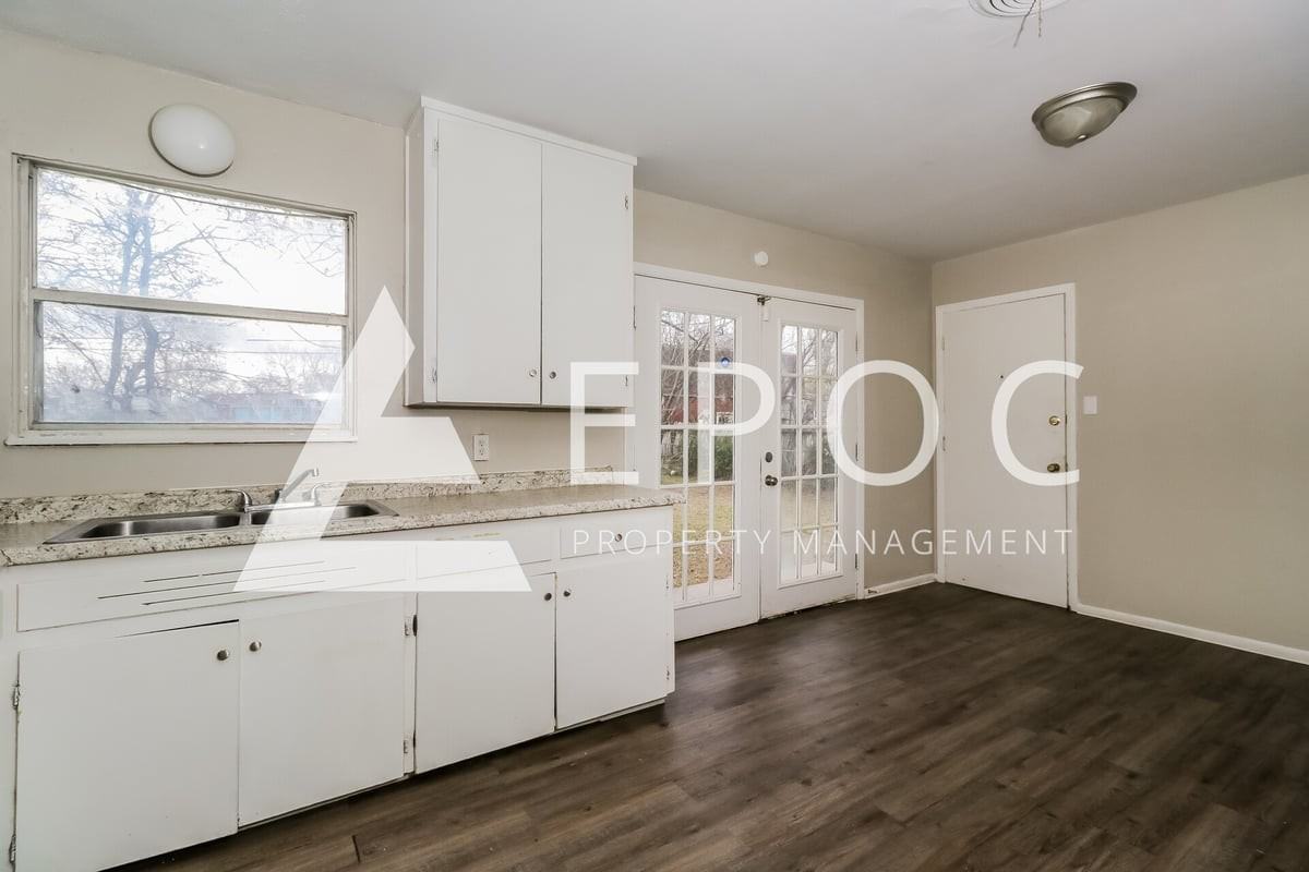 1412 Alta Mira Dr - Photo 3 of 17