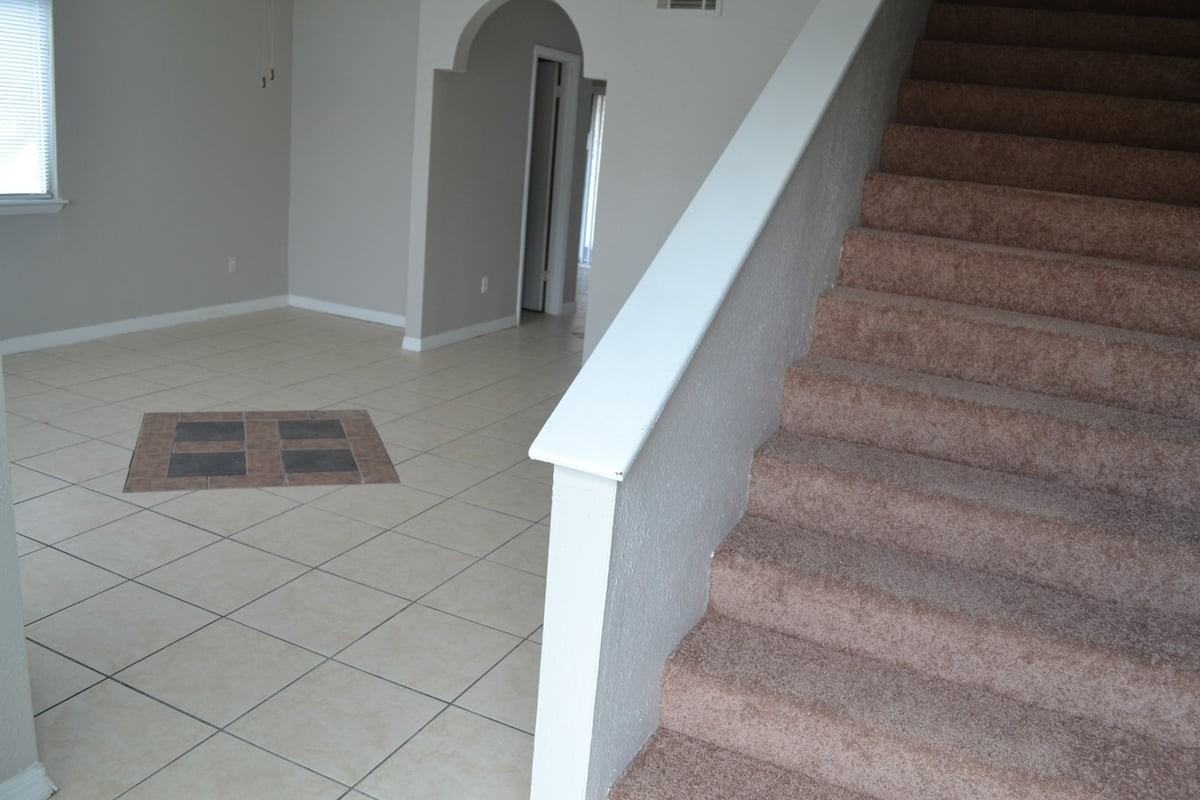 2000 Ludlow Ln #2801 - Photo 4 of 29