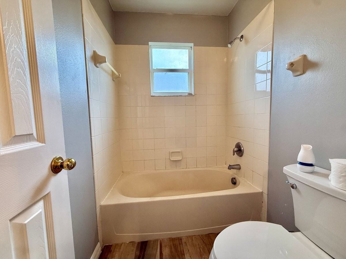 677 Elbridge Dr - Photo 7 of 33