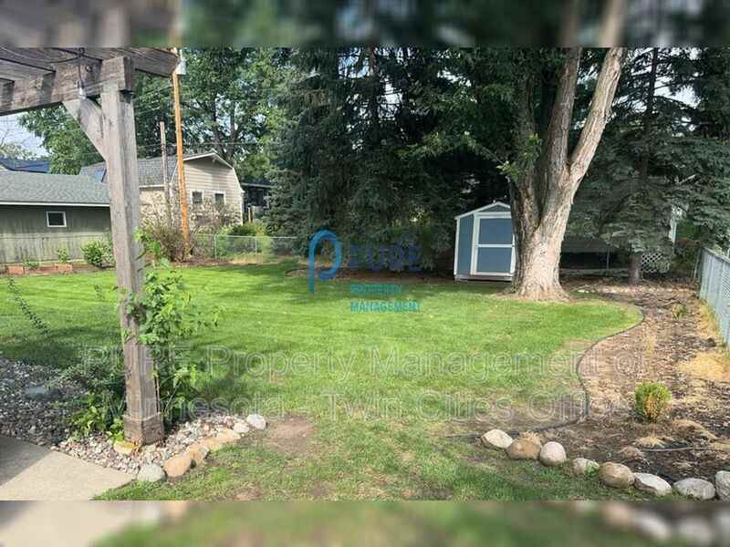 6333 4th Ave S - Photo 7 of 50
