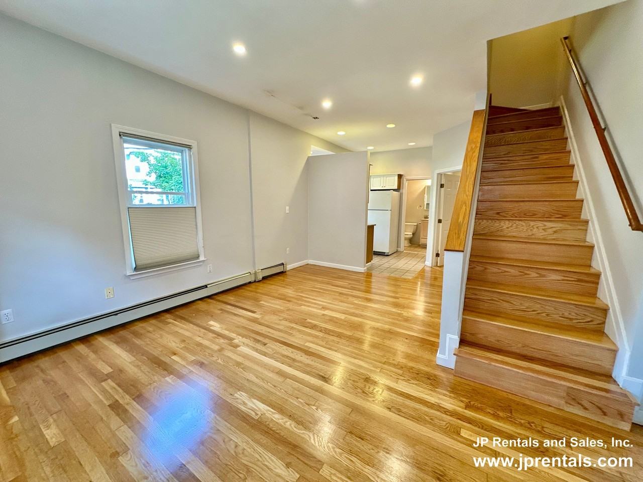 294 Chestnut Ave #1 - Photo 3 of 13