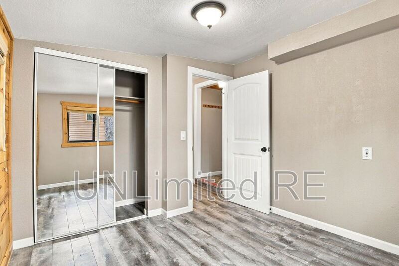 795 E Reindeer Dr - Photo 7 of 40