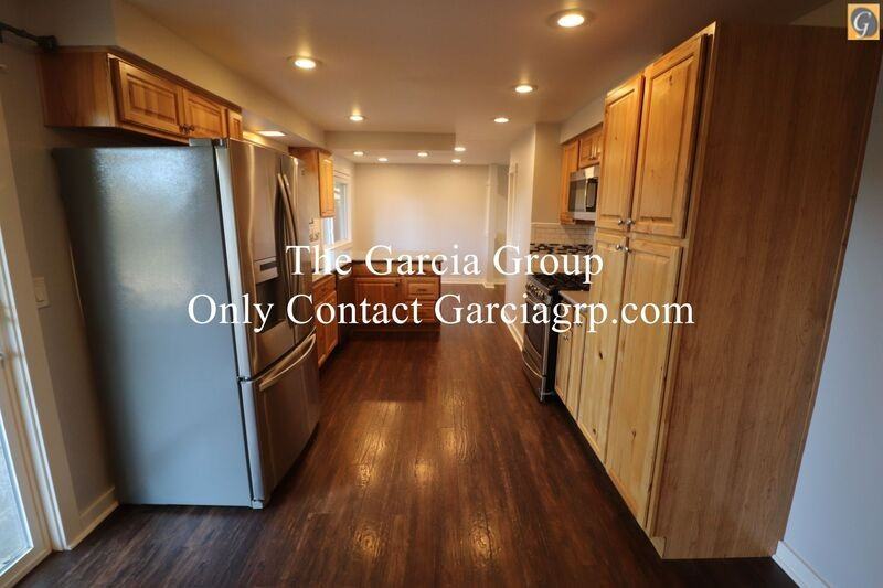 1102 Ne Kathryn St - Photo 4 of 45