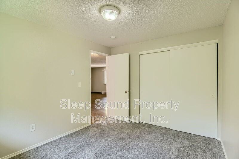 691 Molalla Ave #7 - Photo 2 of 25