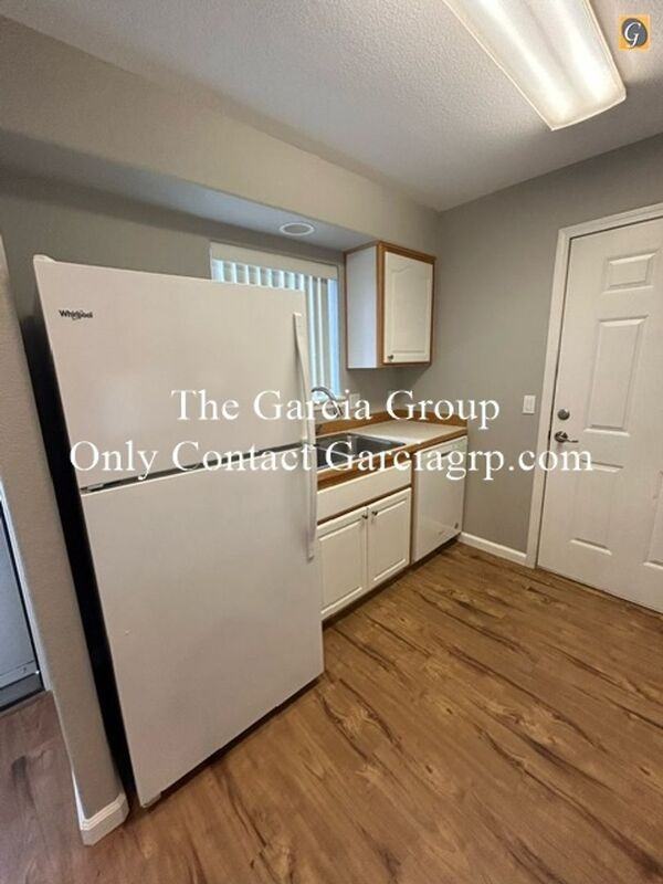 13613 Se Oatfield Rd - Photo 3 of 29