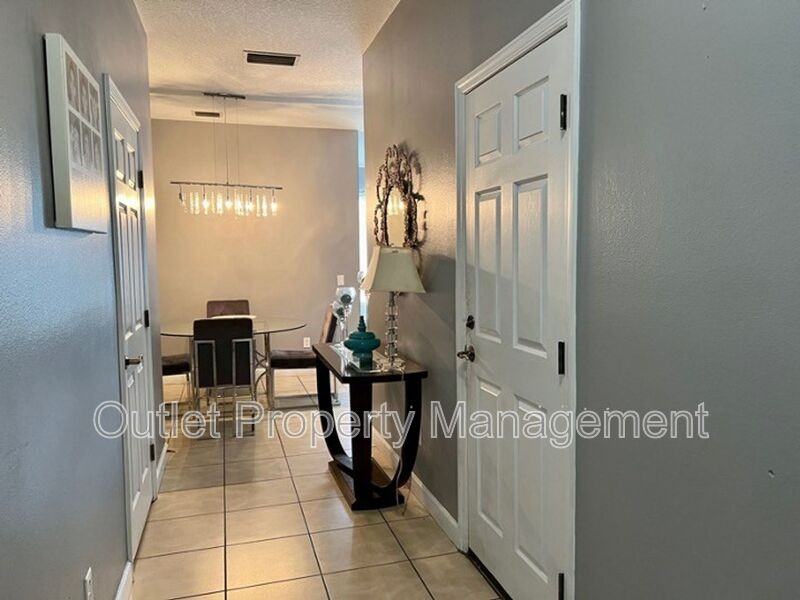 316 Coral Beach Cir - Photo 2 of 11
