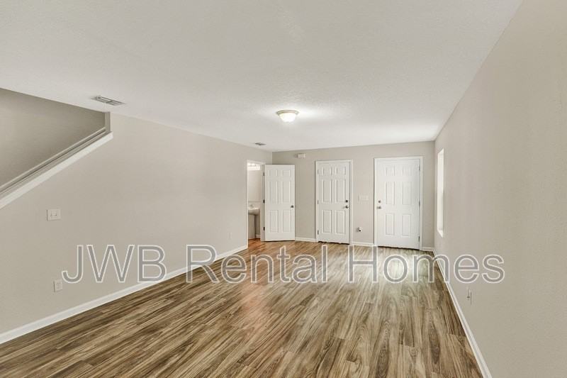 2813 Hidden Haven Rd - Photo 7 of 20