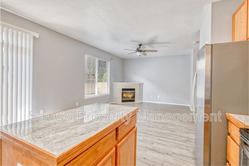 4194 Se Maya Ct - Photo 5 of 20