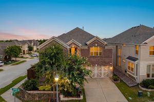 featured image of 8701 Fairway Ln