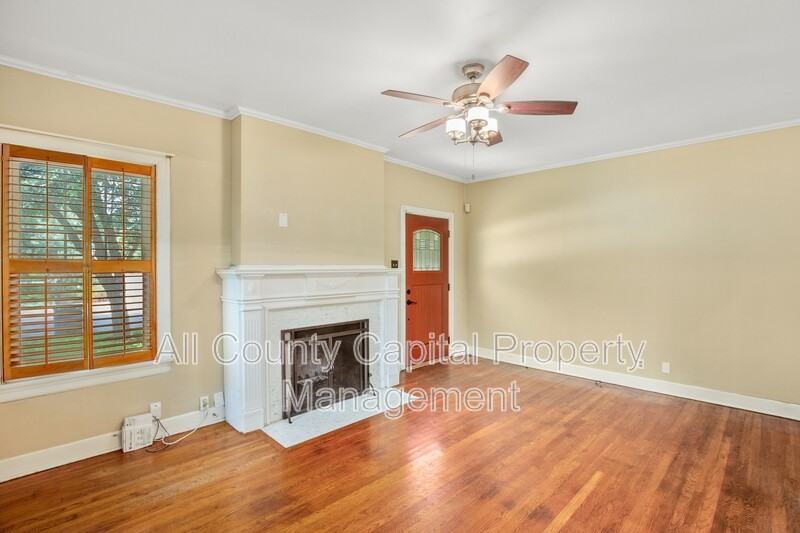 1601 W 29th St #1601 - Photo 3 of 20