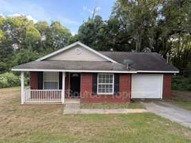203 B W Roberts St - Photo 1 of 1