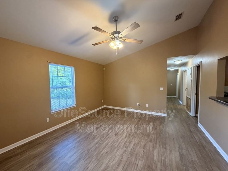 203 B W Roberts St - Photo 2 of 15