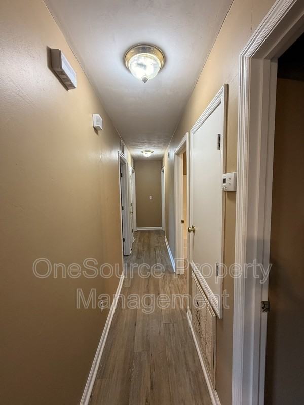 203 B W Roberts St - Photo 5 of 15