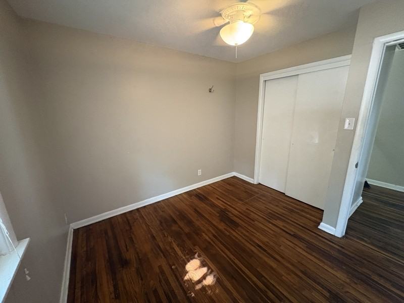 224 E Pine St - Photo 6 of 8