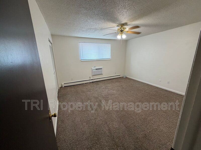 732 37th Avenue Ct #3 - Photo 6 of 8