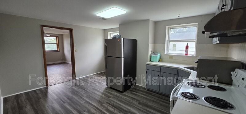 501 N Main St #3UP - Photo 5 of 12