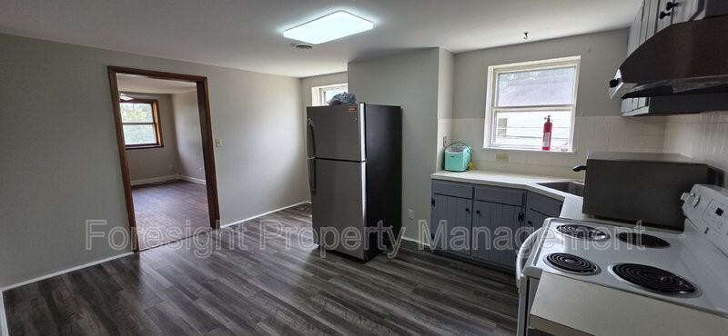 501 N Main St #3UP - Photo 6 of 12
