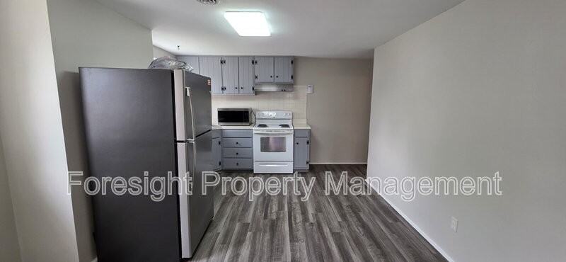 501 N Main St #3UP - Photo 7 of 12