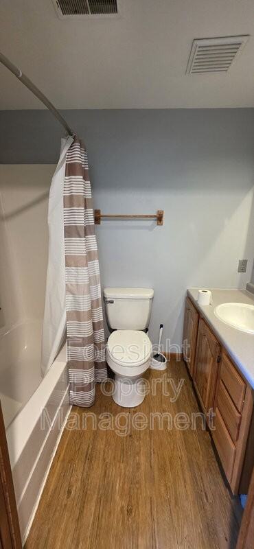 6470 Sherman Rd - Photo 6 of 19