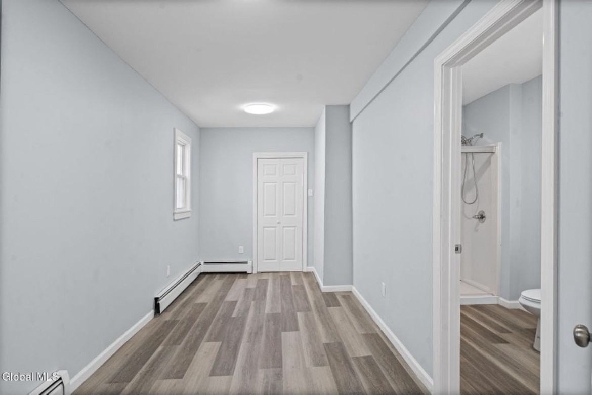 27 W Notre Dame St #1 - Photo 3 of 12
