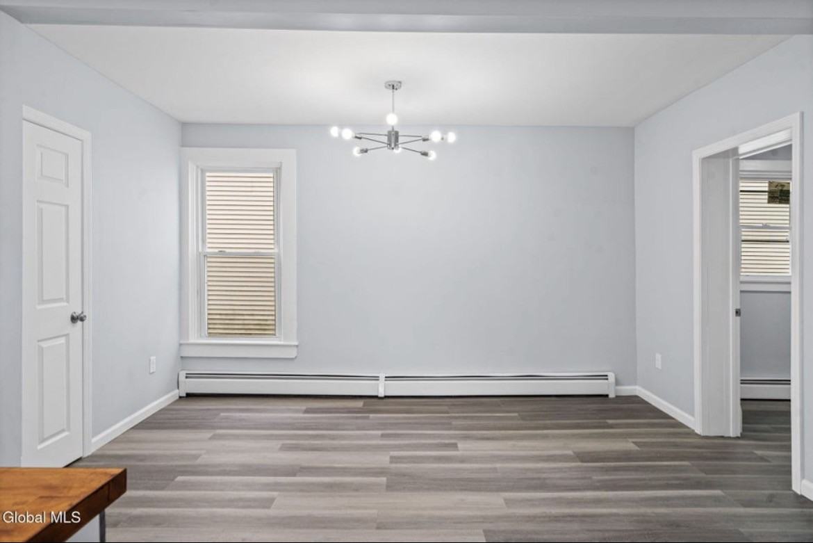 27 W Notre Dame St #1 - Photo 4 of 12