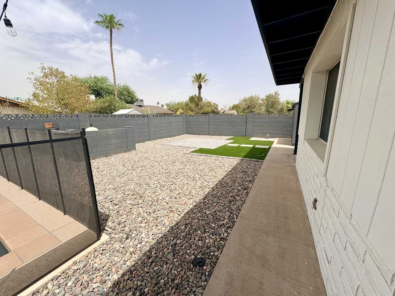 1410 E Bishop Dr #NA - Photo 6 of 20
