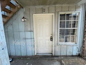 108 Meudon St #B - Photo 1 of 1