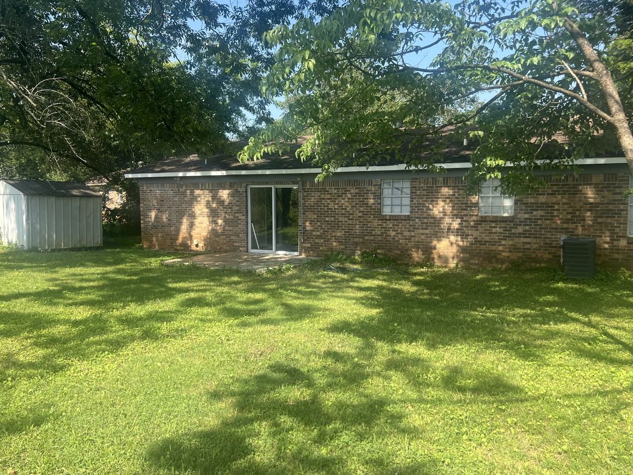 3952 Tanglebush Ln Nw #NA - Photo 3 of 11