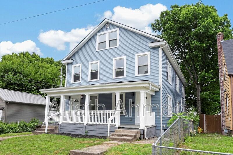 1768 Kent St - Photo 2 of 20