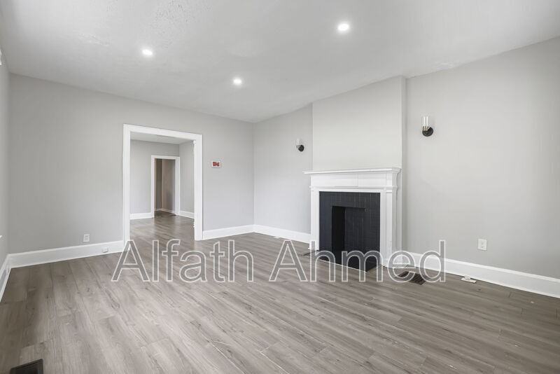 1768 Kent St - Photo 5 of 20