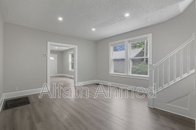 1768 Kent St - Photo 7 of 20