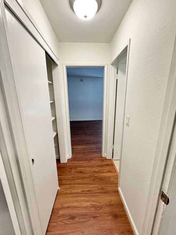 56 Centre St #10 - Photo 5 of 9