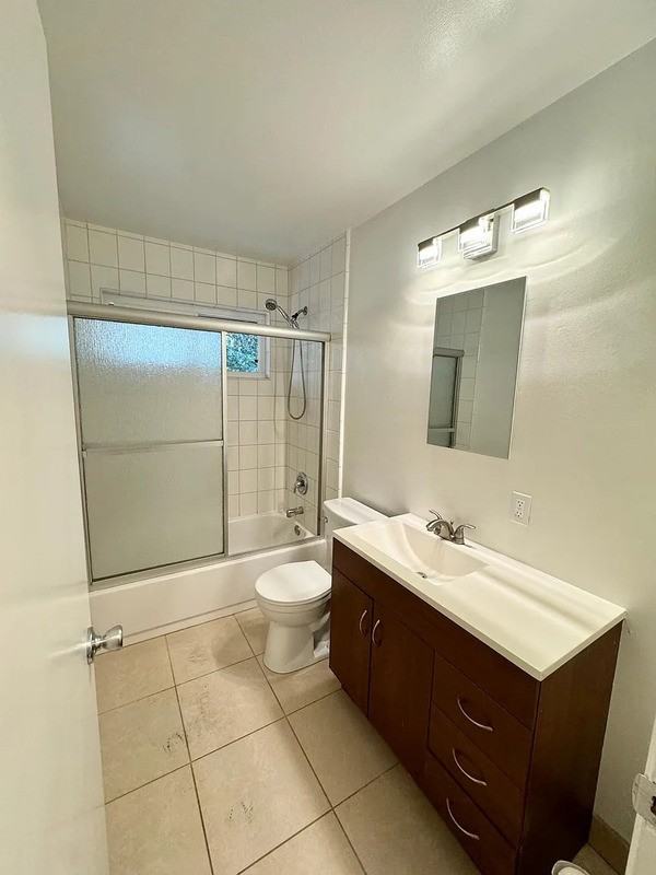 56 Centre St #10 - Photo 7 of 9