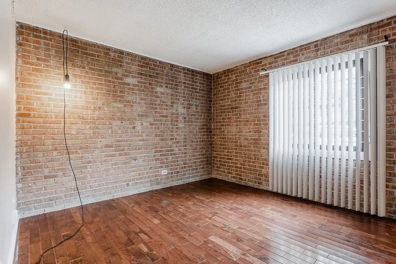713 W Diversey Pkwy #7 - Photo 7 of 13