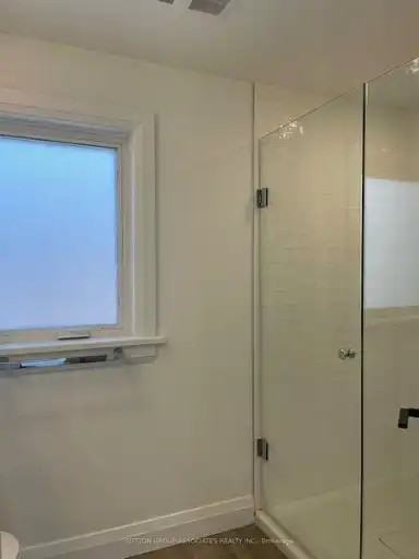 9 Whitaker Ave #2 - Photo 5 of 10